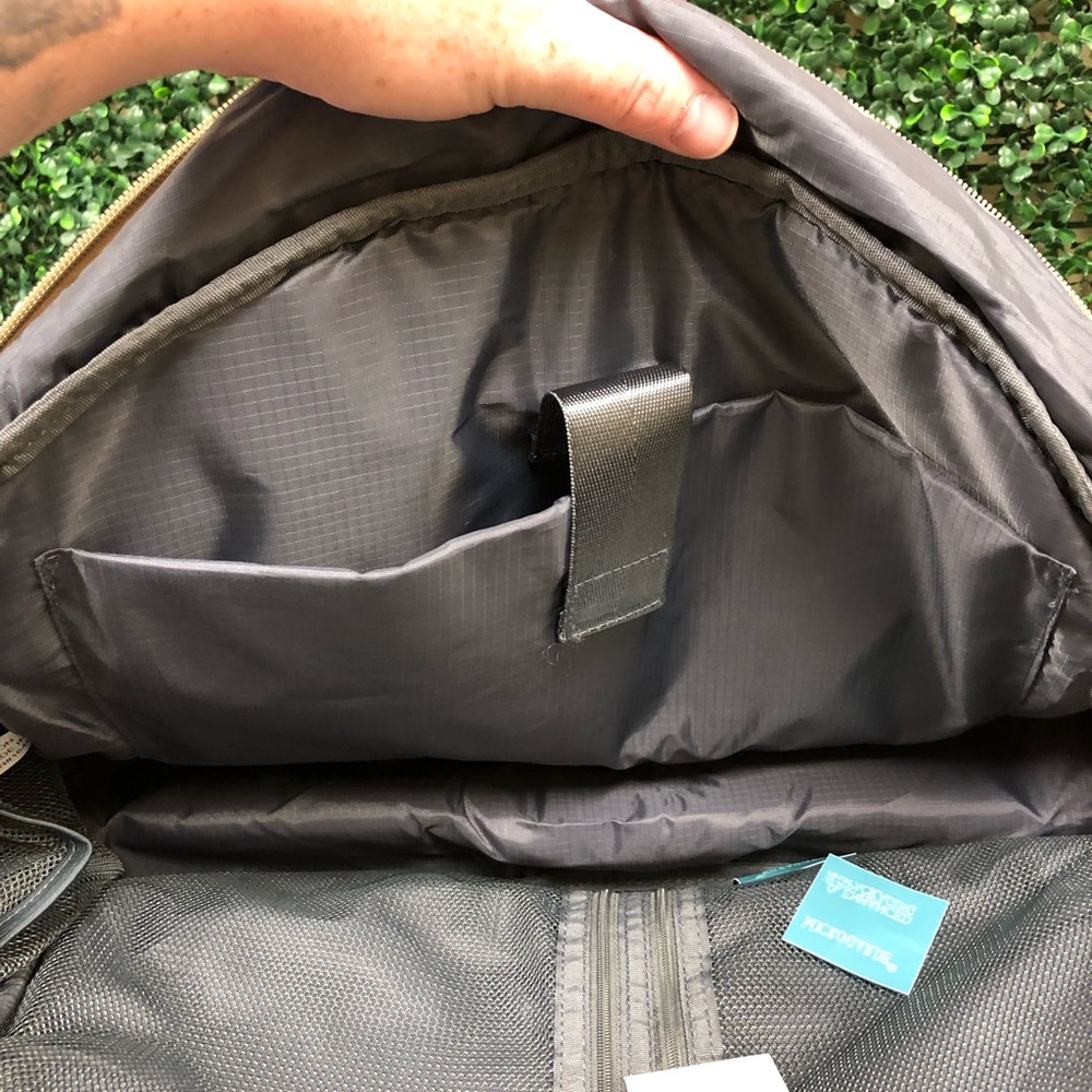 Urban Expressions Handbags Rae Duffel - Picture 6 of 14